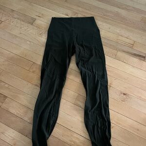 Dark Green Lululemon High-Waisted Leggings